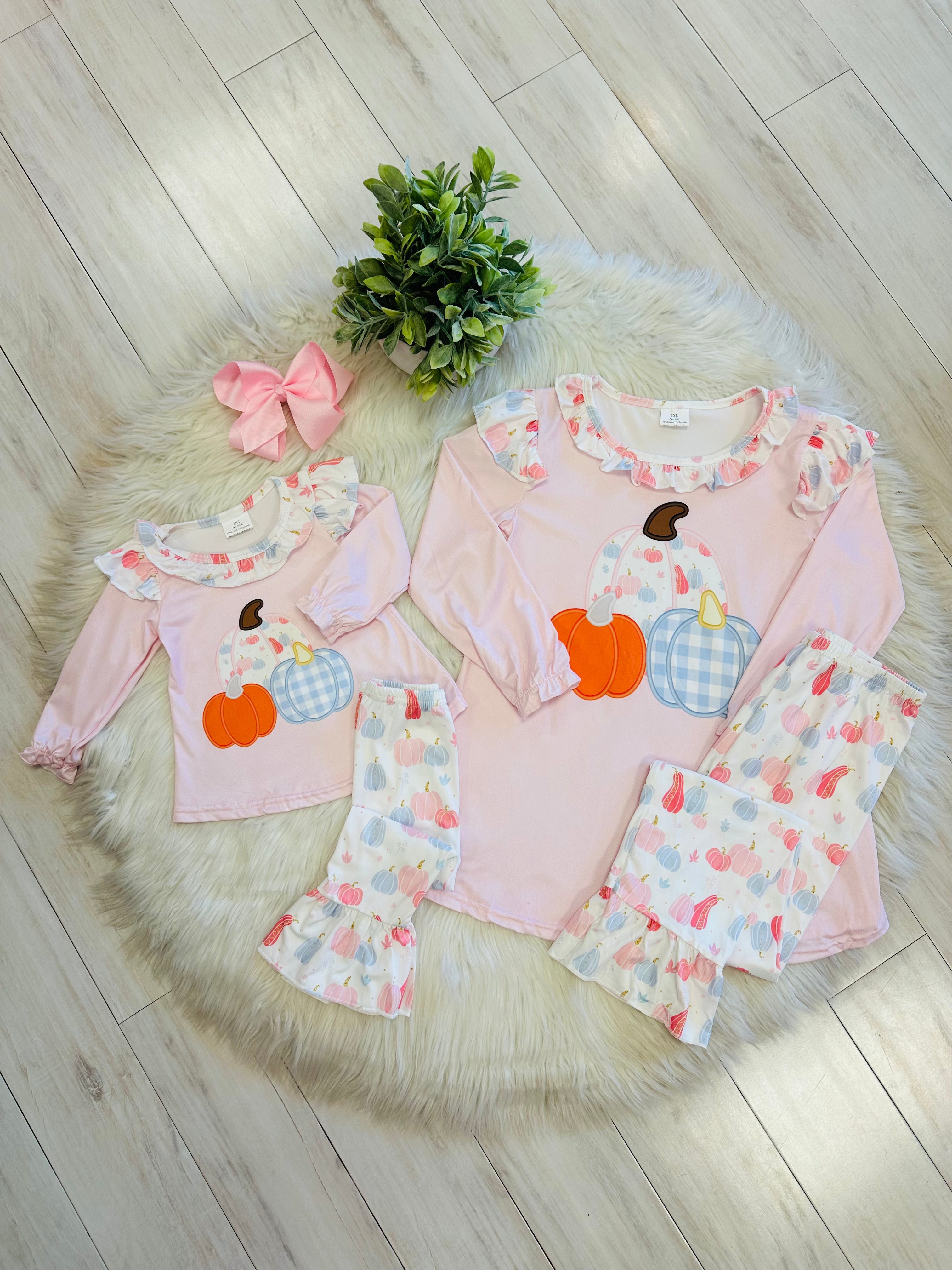 13. Girl's Size 4/4T