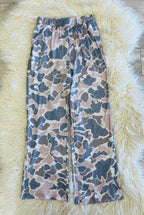 Women’s Evermmee Regular and Curvy Camouflage Pant Set