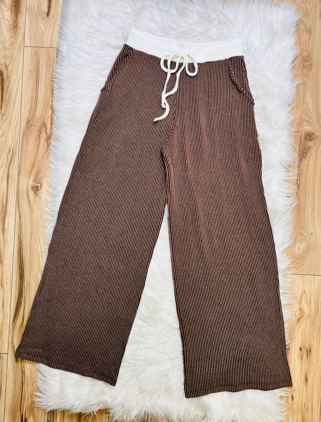 Women’s Zenana Chocolate White Detail Ribbed Set