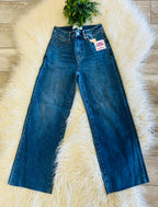 Women’s Risen High Rise Crop Wide Leg Jeans Style 5954