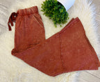 Women’s Zenana Exposed- Seam Flare Hem Pants With Pockets In Rust