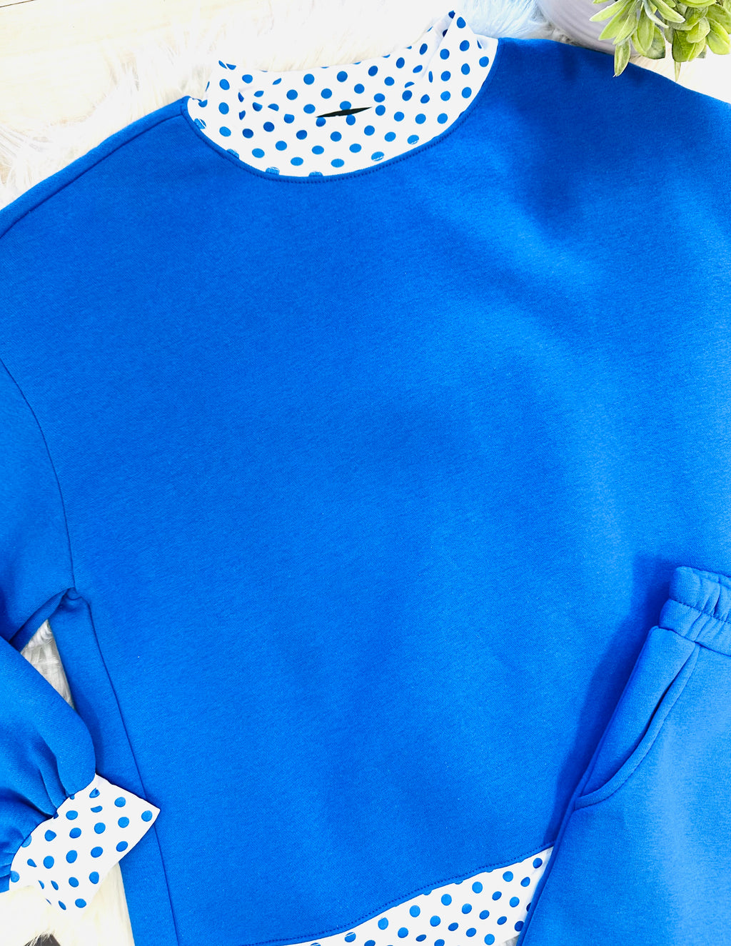 Women’s Evermmee Blue and White Polka Dot Short Set