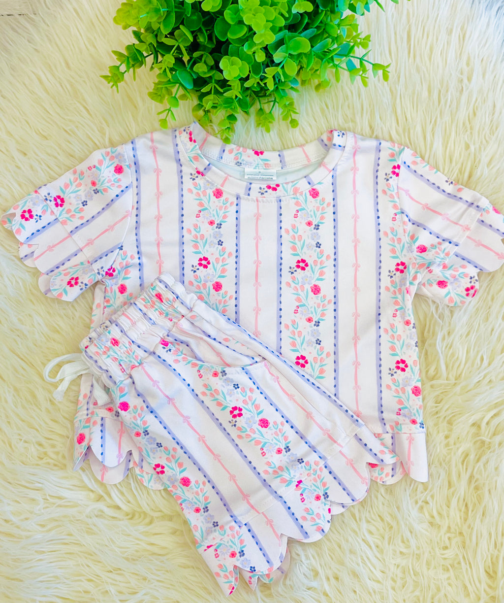 Girl’s Floral Scallop Two Piece Set