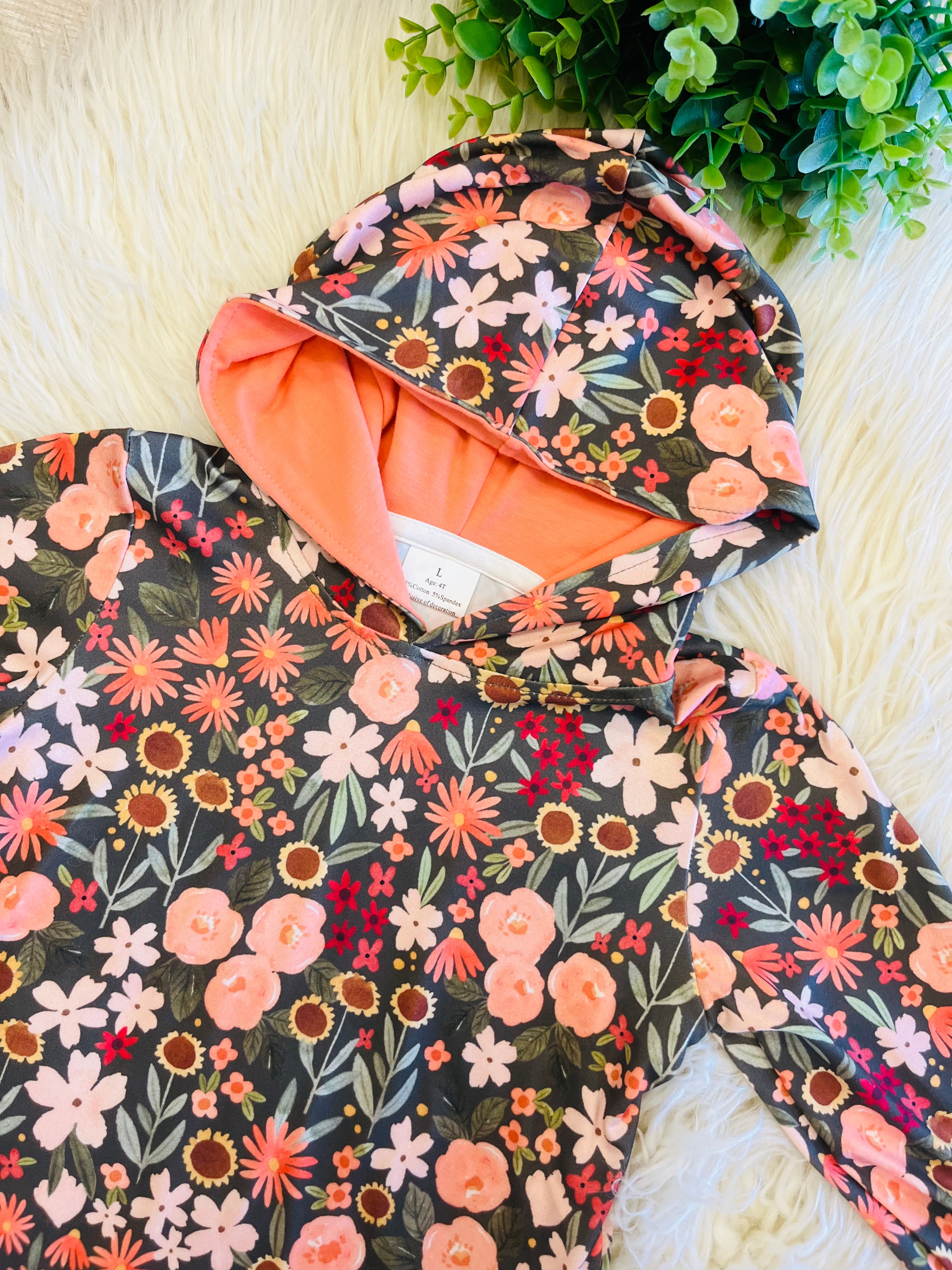 Girl’s Floral Pullover