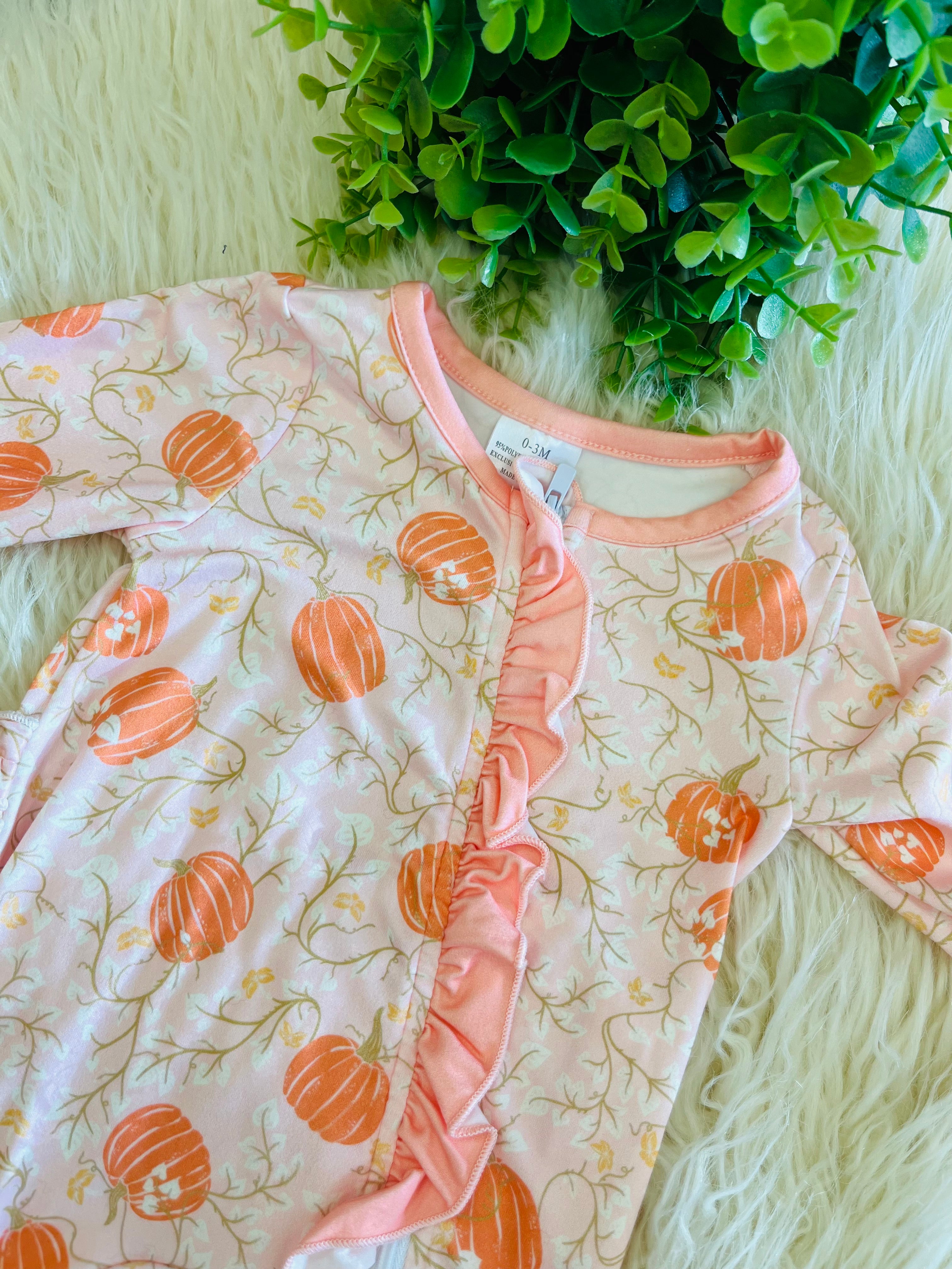Girl’s Cute Pumpkin Ruffle Bottom Sleeper