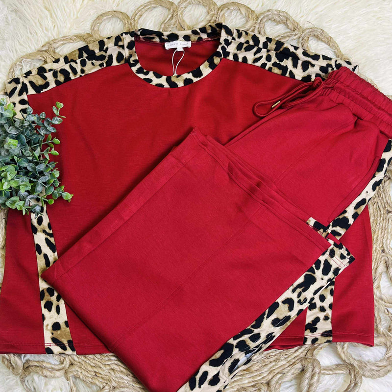 Entro Red Set With Cheetah Trim