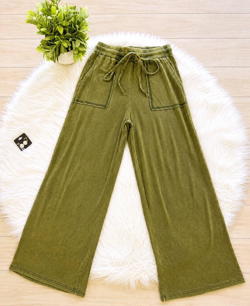 Women’s Zenana Dark Olive Acid Wash Pant Set
