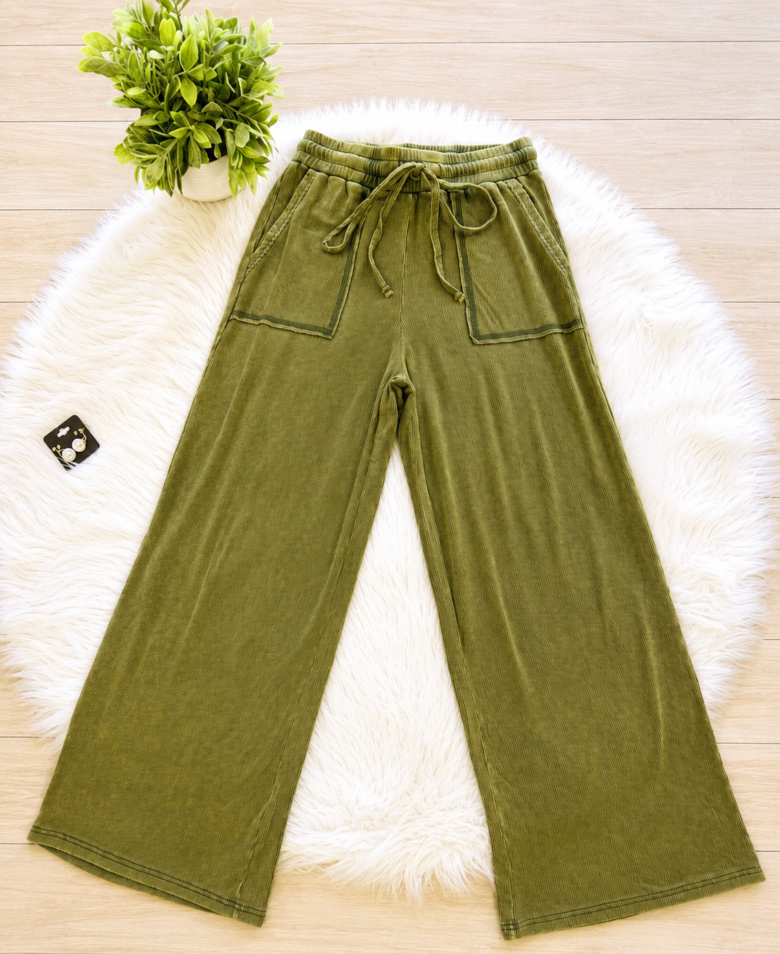 Women’s Zenana Dark Olive Acid Wash Pant Set