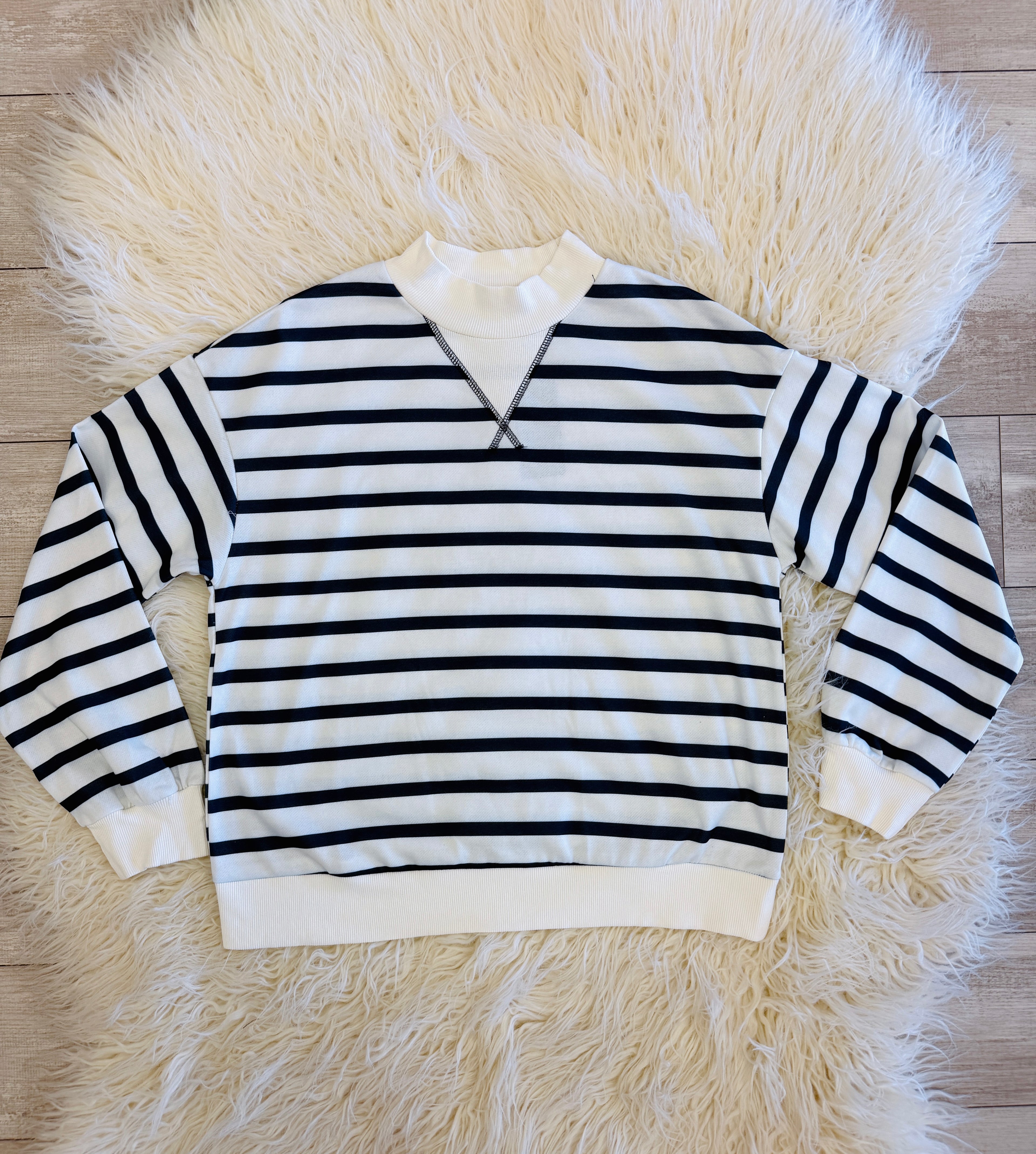 Women’s Evermmee Navy Stripe Mock neck Pant Set