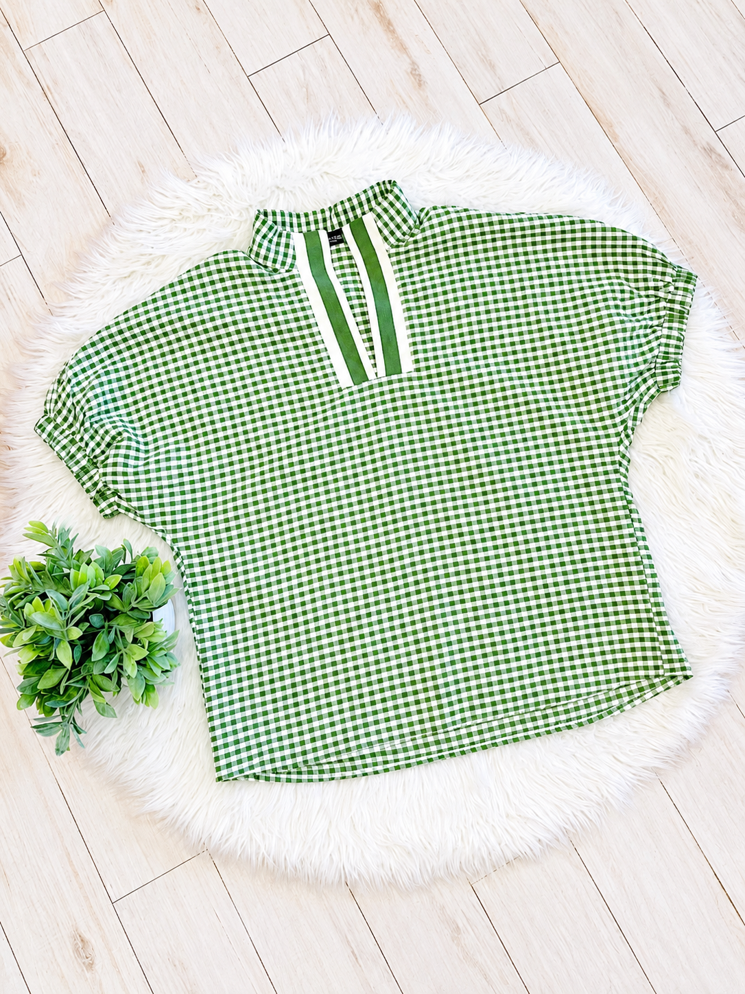 Women’s Evermmee Cream and Green Gingham Top