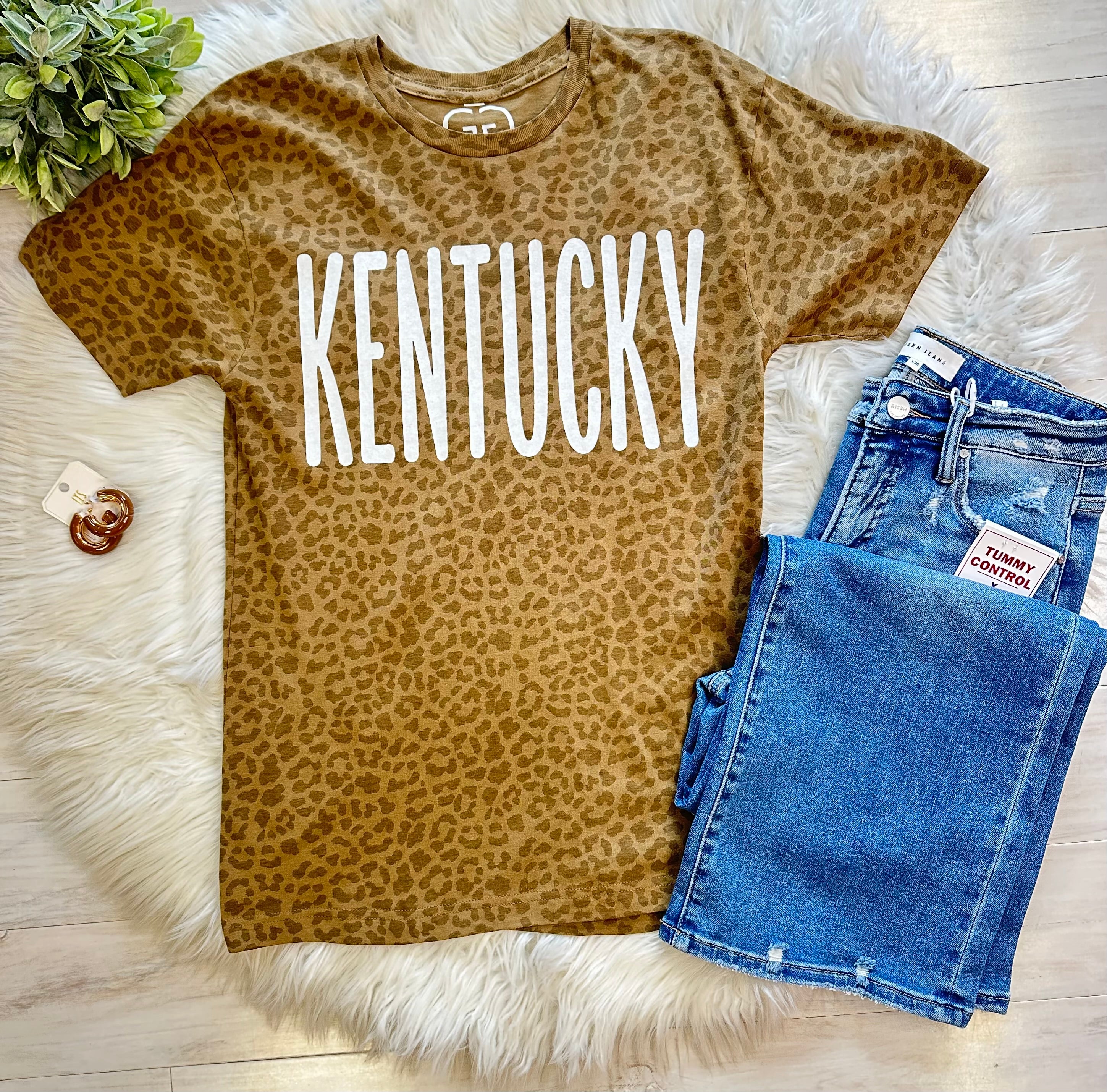 Women’s Cheetah Print Kentucky Tee