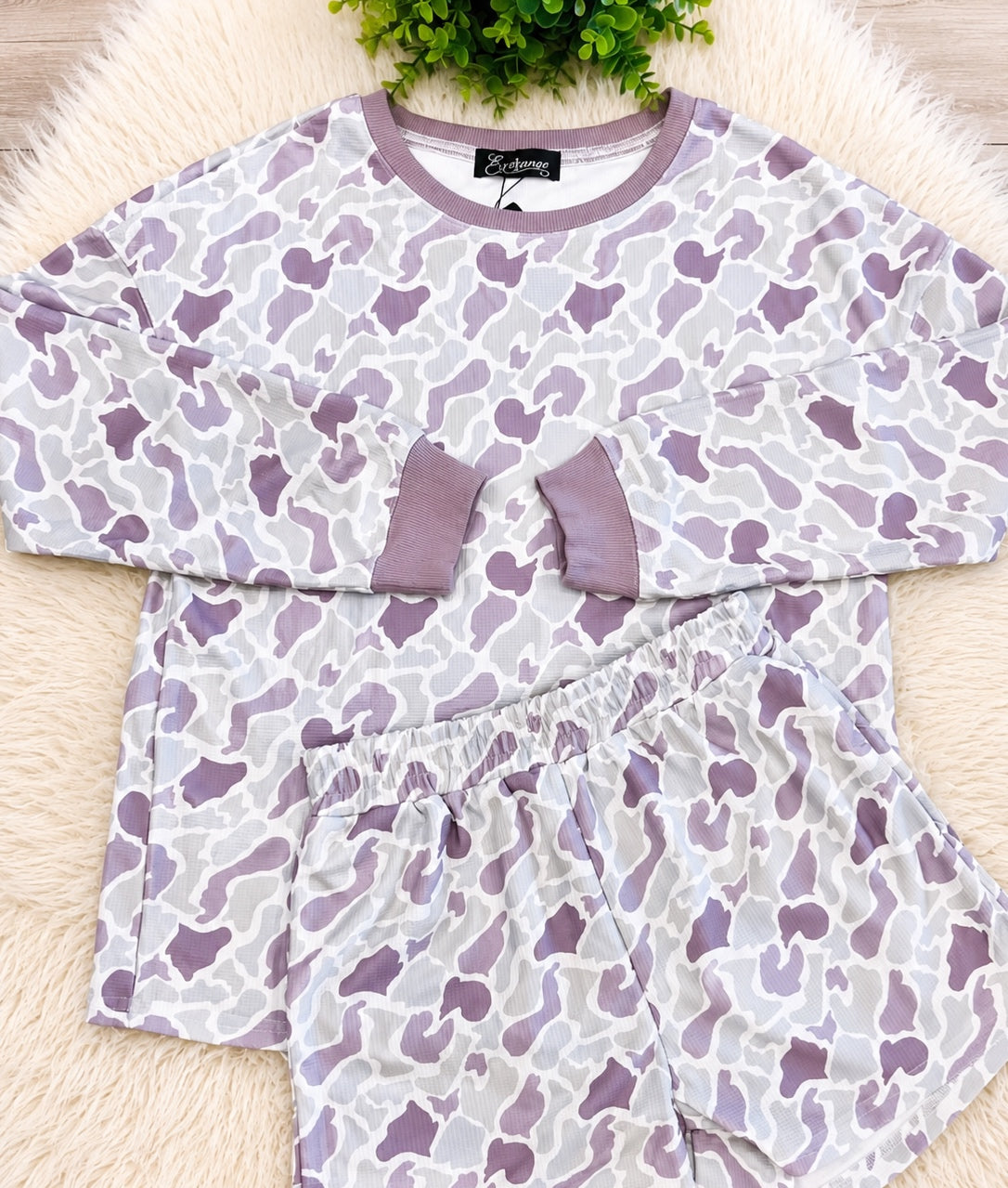 Women’s Camouflage Long Sleeve Short Set