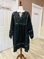 Women’s Evermmee Black Cheetah Detail Dress- Loose Fit