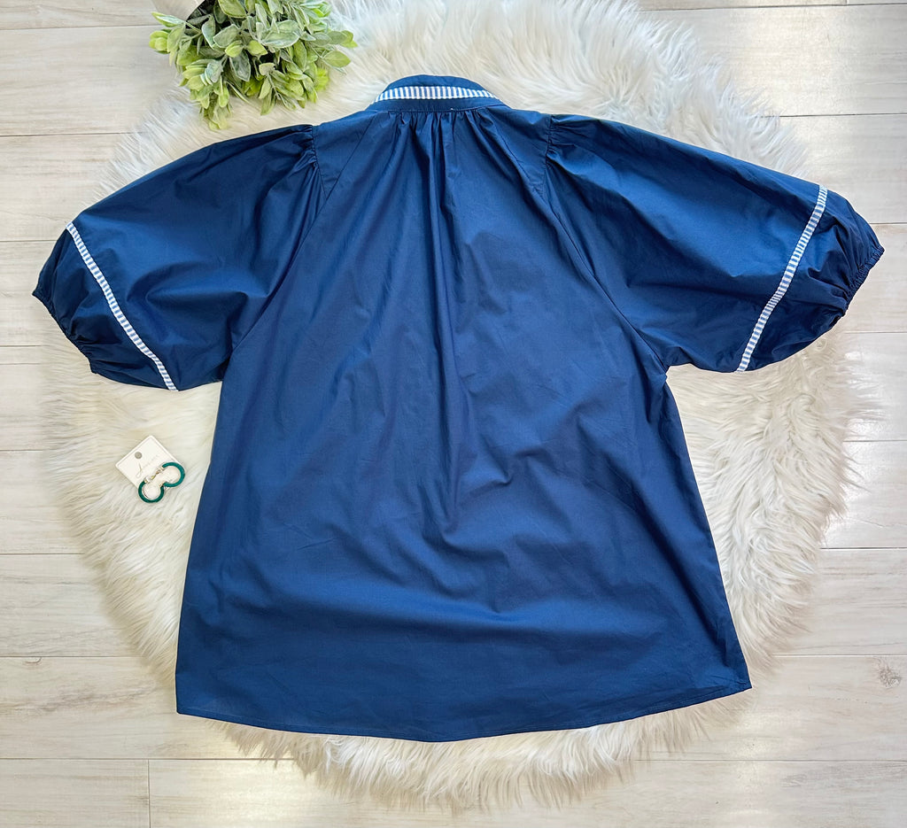 Women’s Umgee Navy Floral Blouse