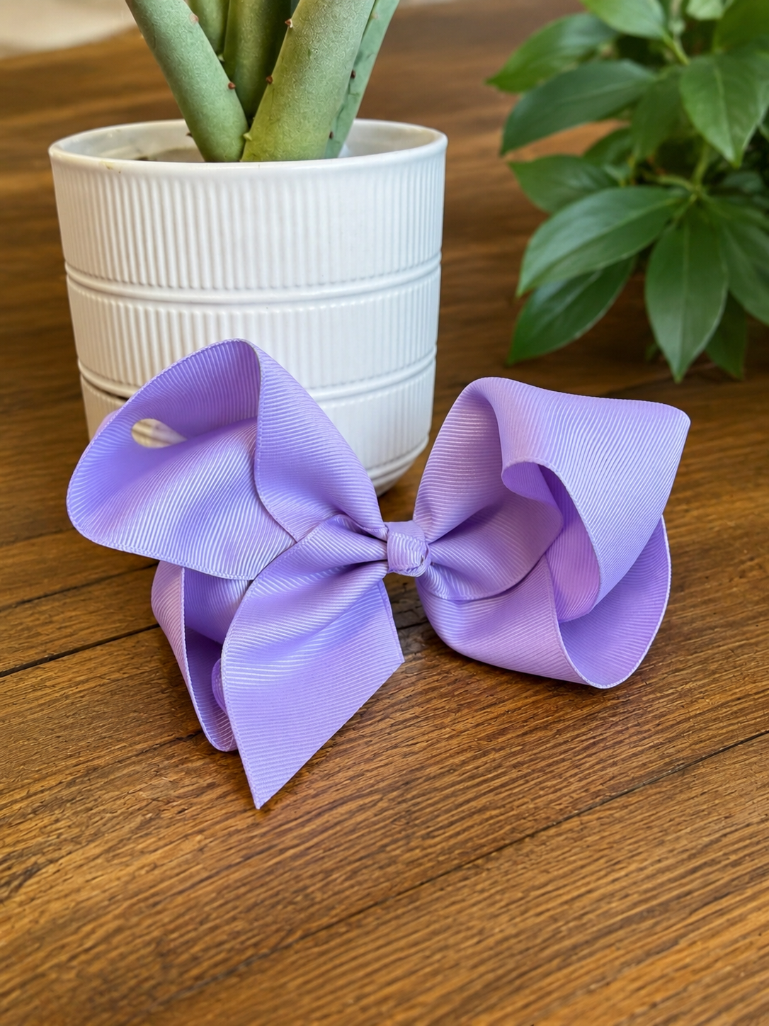 Hair Bow 6” Alligator Clip - Light Violet