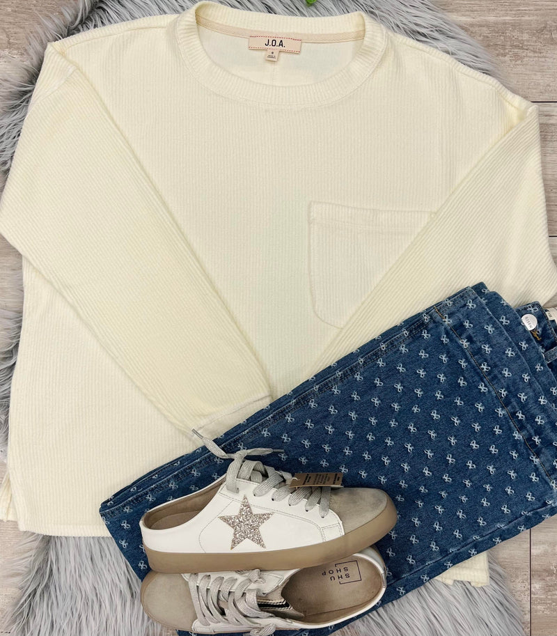 Women’s Ribbed Pocket Top Cream Basic