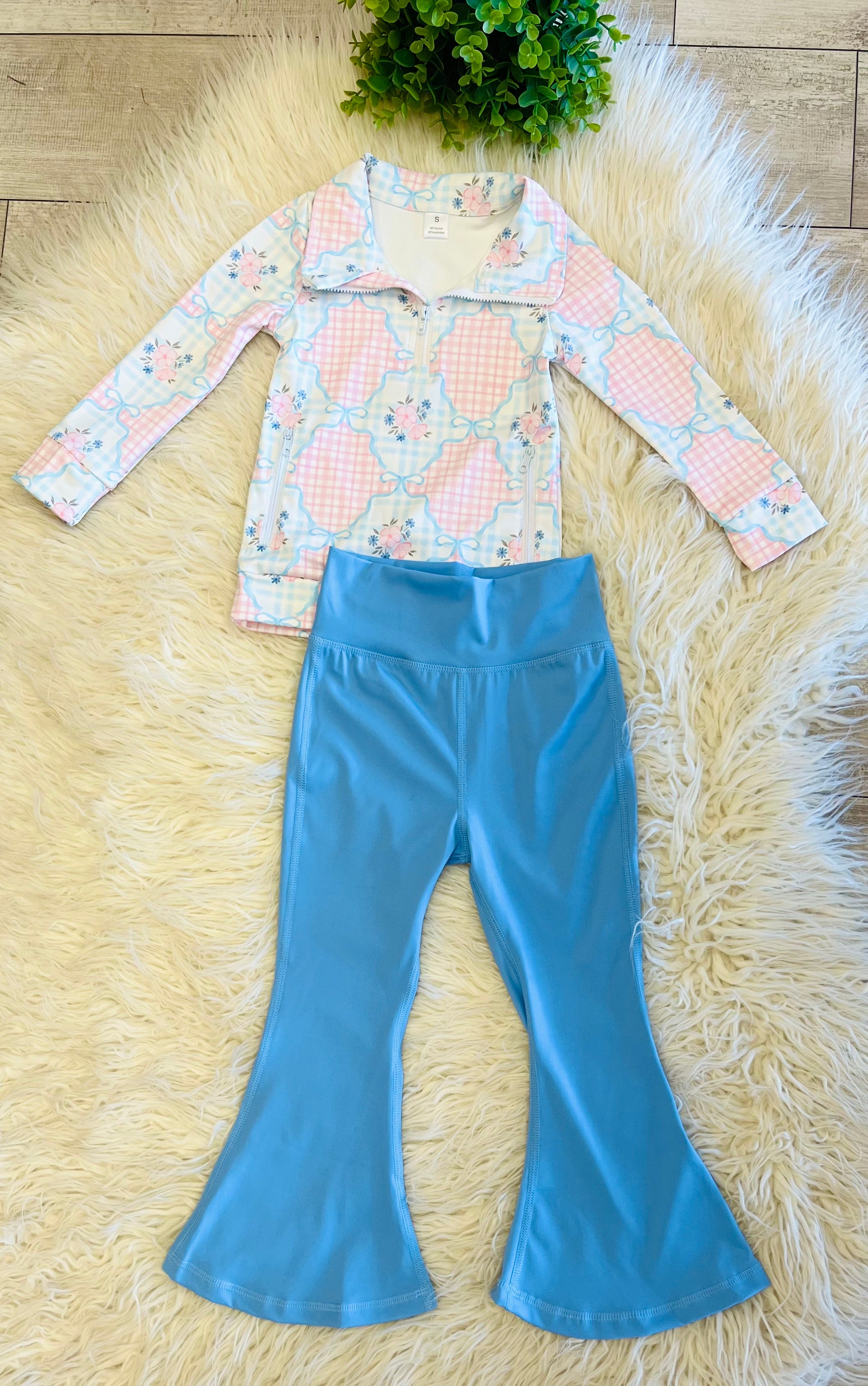 Girl’s Cute Pink Plaid And Floral Bow Outfit