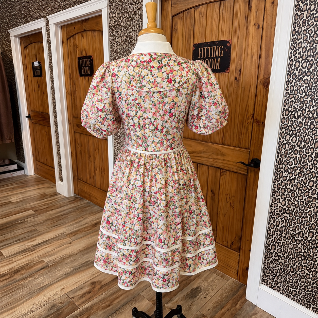 Women’s GiGiO Floral Print Dress