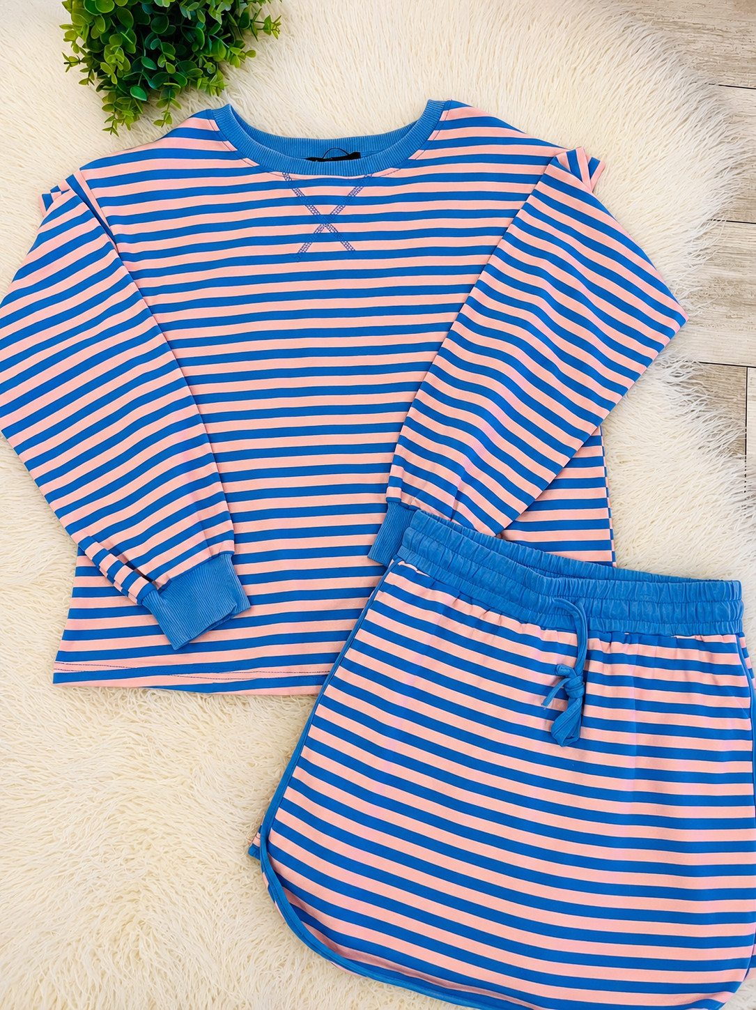 Women’s Evermmee Pink+Blue Stripped Long Sleeve Scort Set