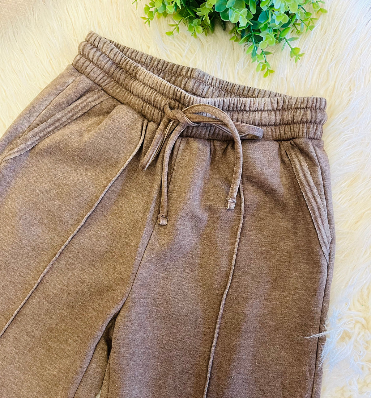 Women’s Zenana Cropped Wide Leg Comfy Mocha Acid Wash Pants - True to Size