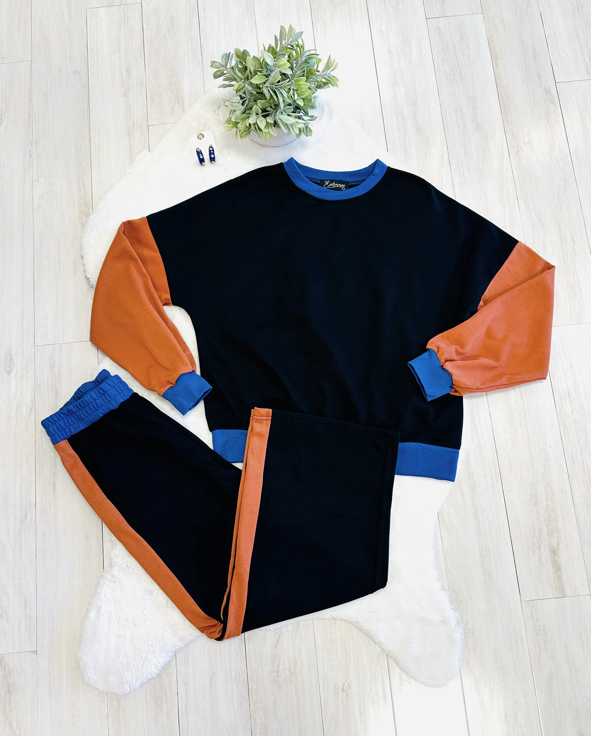 Women’s Oversized Blue & Burnt Orange Color Block Set