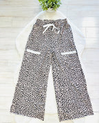 Women’s Evermmee Cheetah Wide- Leg Pants