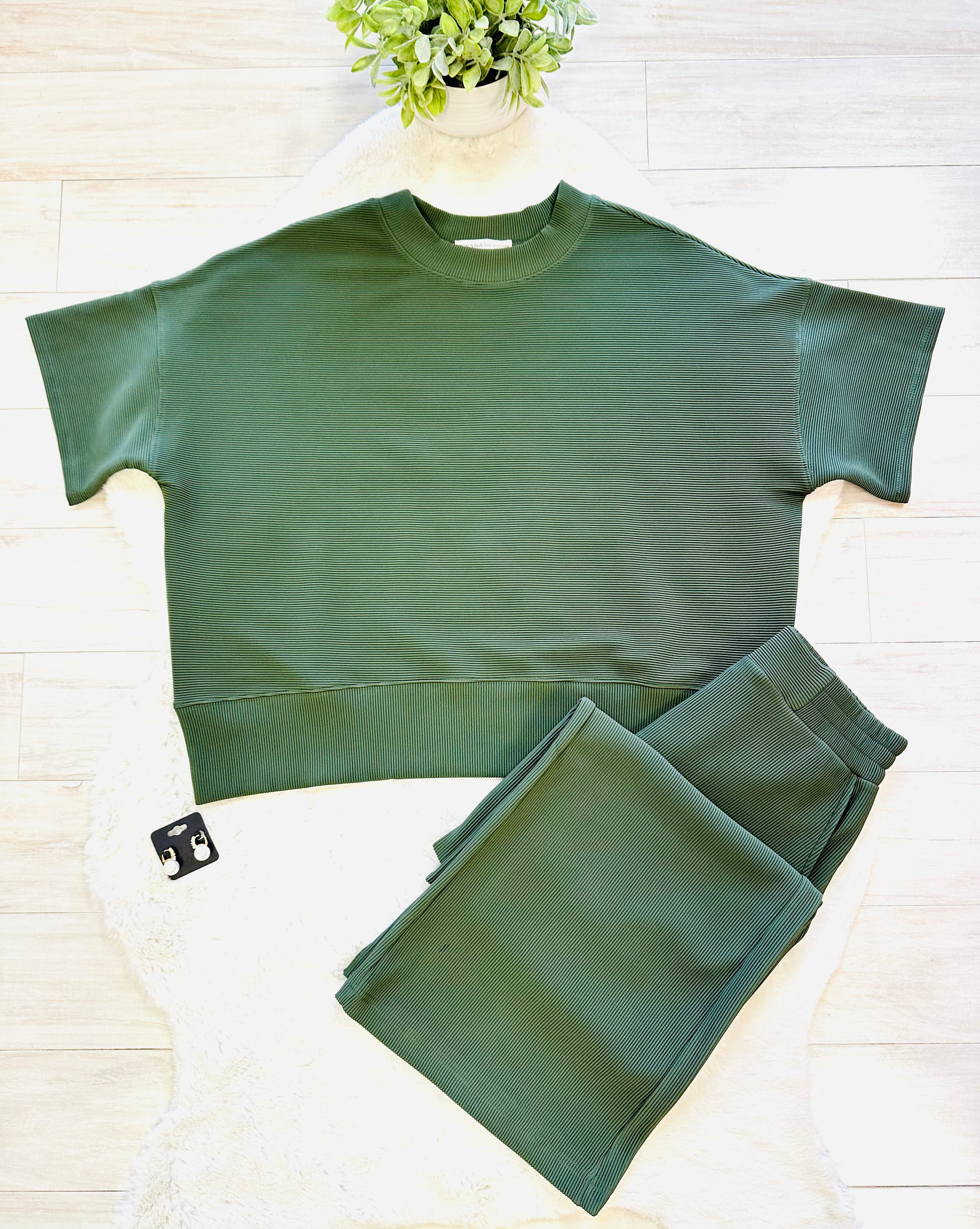 Women’s Zenana Green Ribbed Pant Set