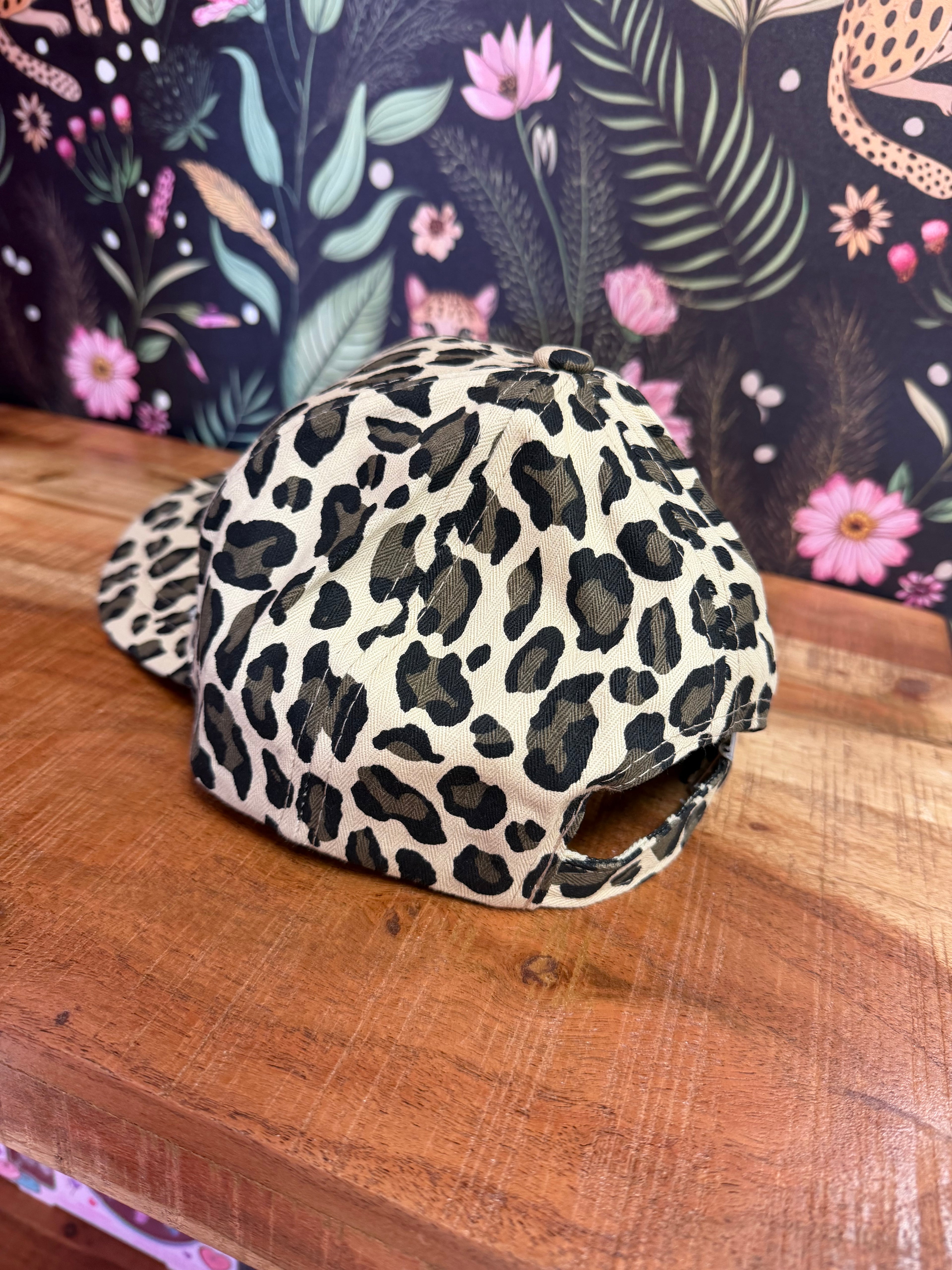 Cheetah Hat Beige