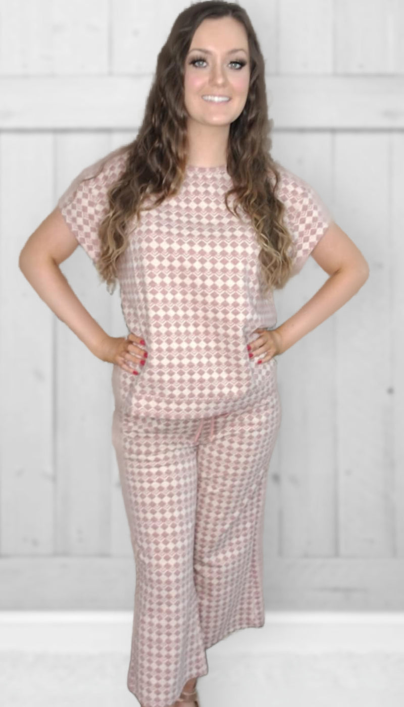 Pink Diamond Pattern 2 Piece Set