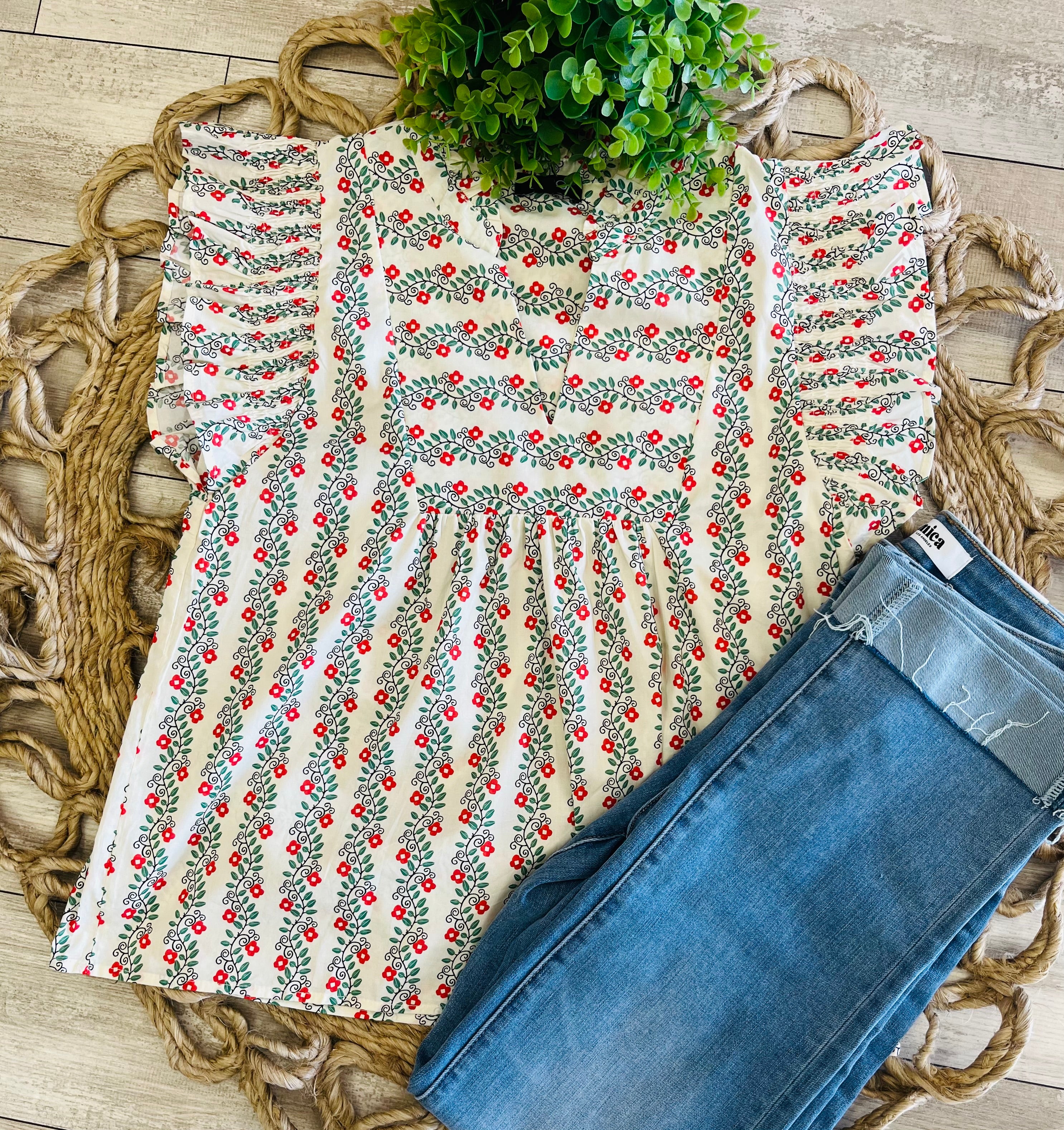 Women’s Floral Print V-Neck Top With Smoked Ruffled Sleeves
