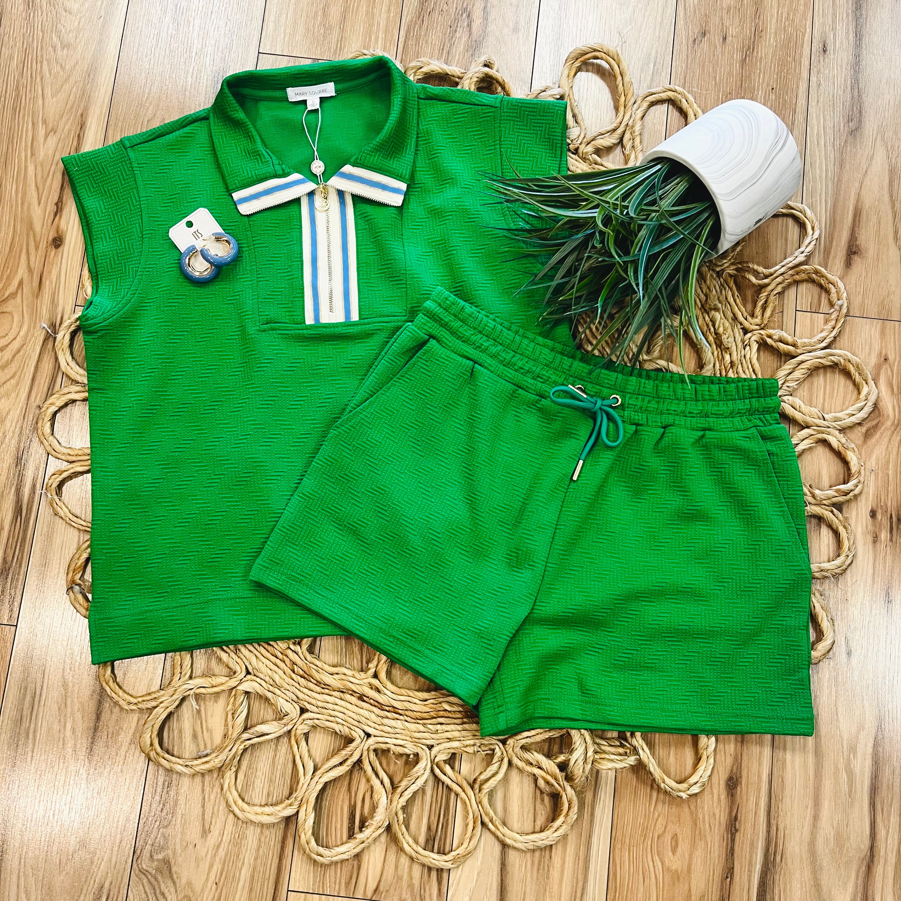 Women’s Kelly Green Mary Square Short Set