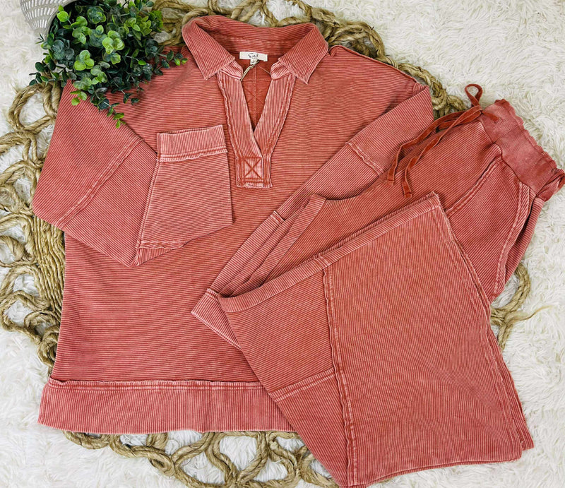 Easel Boho Red Textured Set