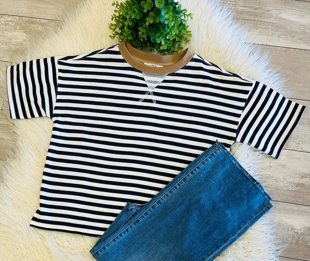 Women’s Navy Stripe Short Sleeve Knit Top