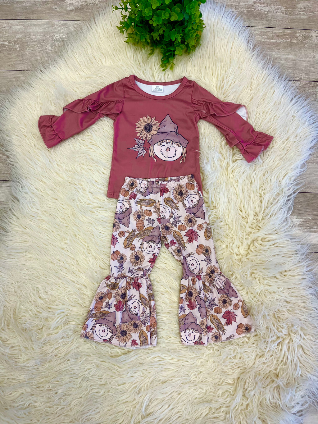 Girl’s Mauve Scarecrow Pants Outfit