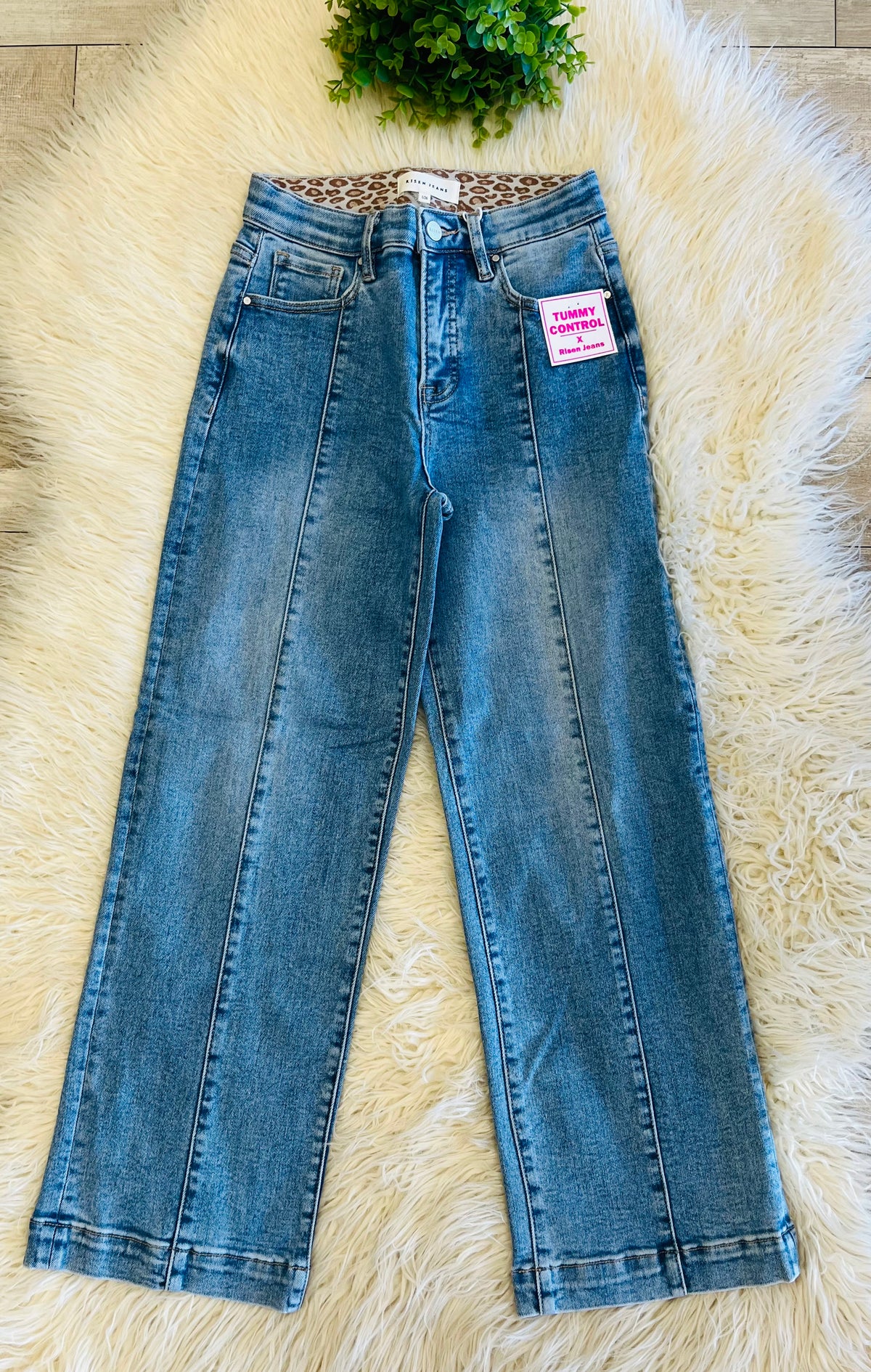 Women’s Risen High Rise Ankle Straight Front Seam Detail Jeans Style 1999