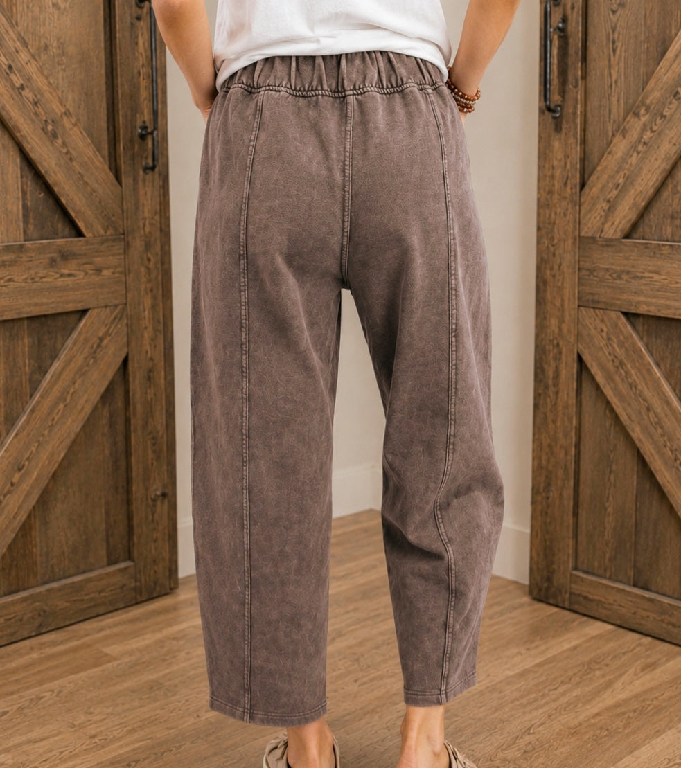 Mocha Acid Wash Petite/Cropped Barrel Pants Women’s