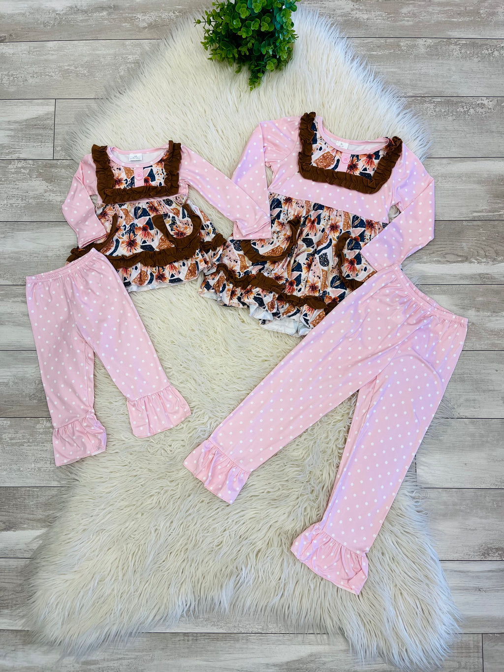 Girl’s Fall Floral Pink Polka Dot Pants Outfit