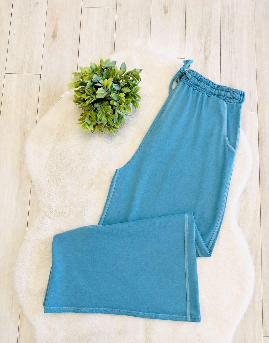 Women’s Petite Zenana Light Blue Wide- Leg Pants