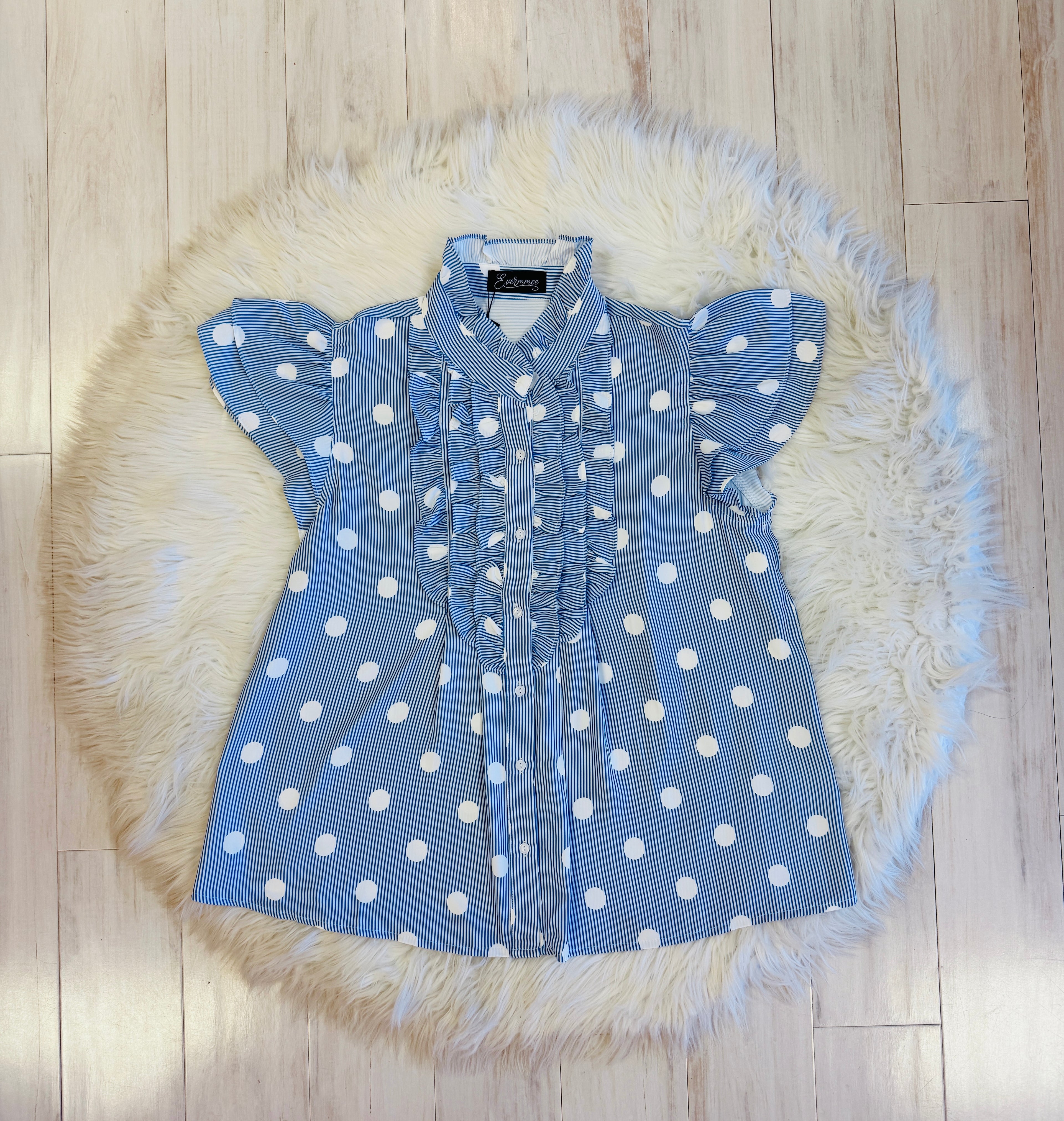 Women’s Evermmee Polka Dot Button Down Top
