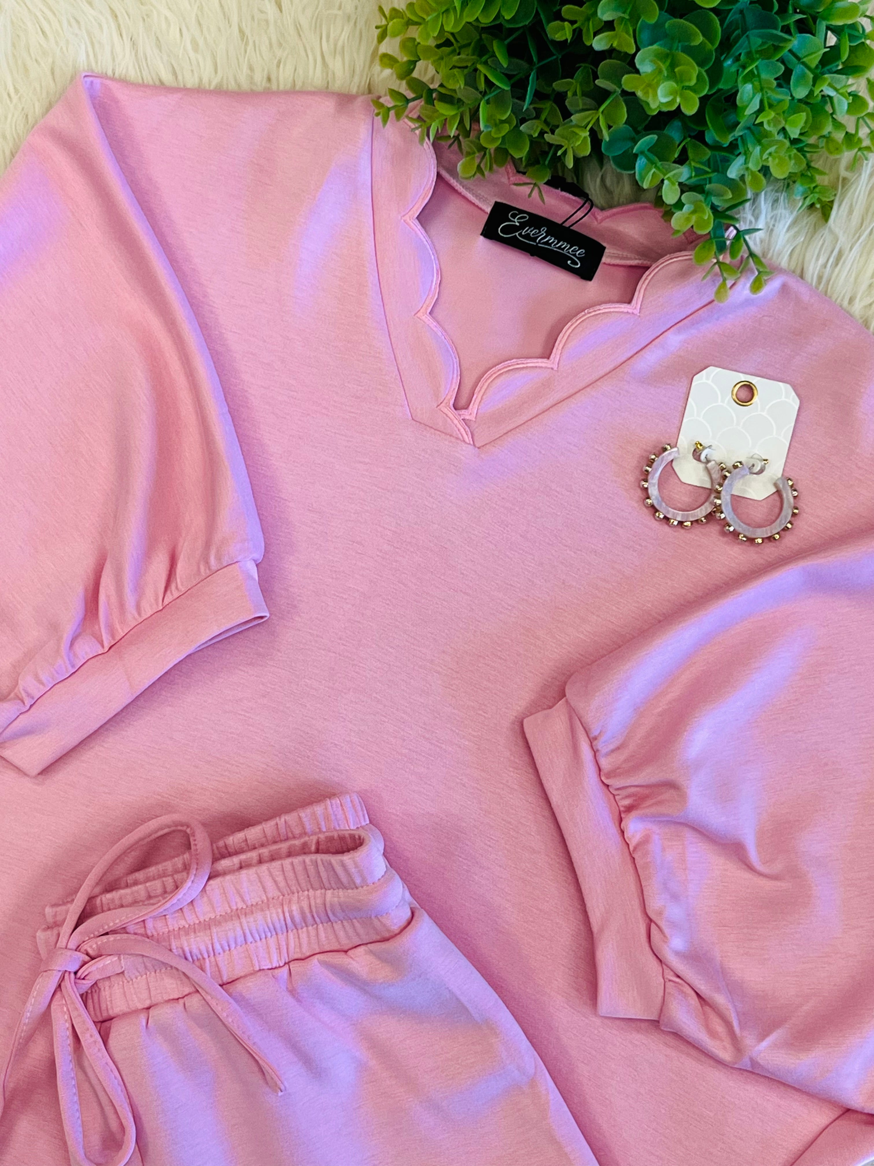 Women’s Evermmee Scallop Detail Baby Pink Short Set