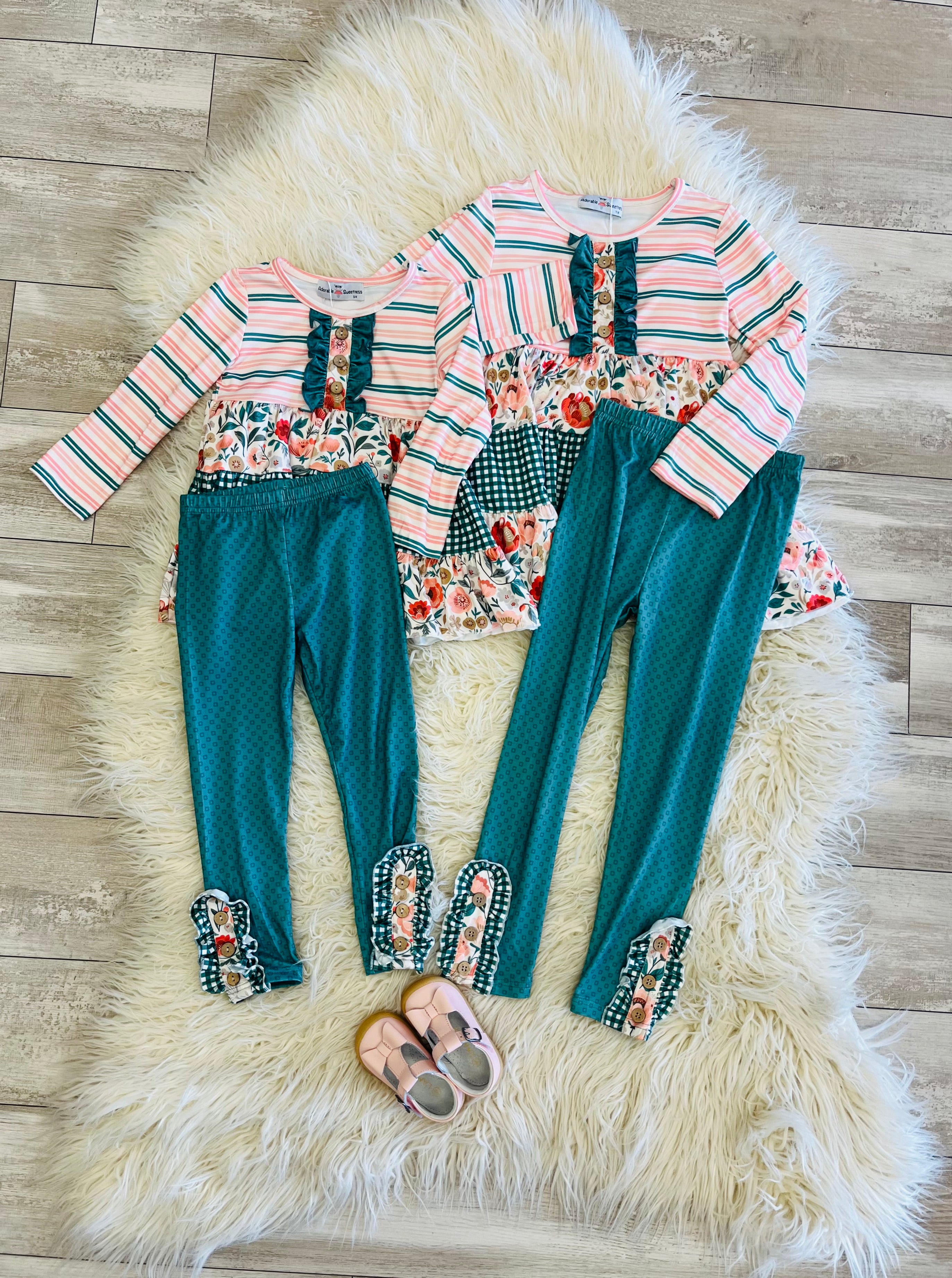 Girl’s Gingham Floral Stripe Patterned Outfit