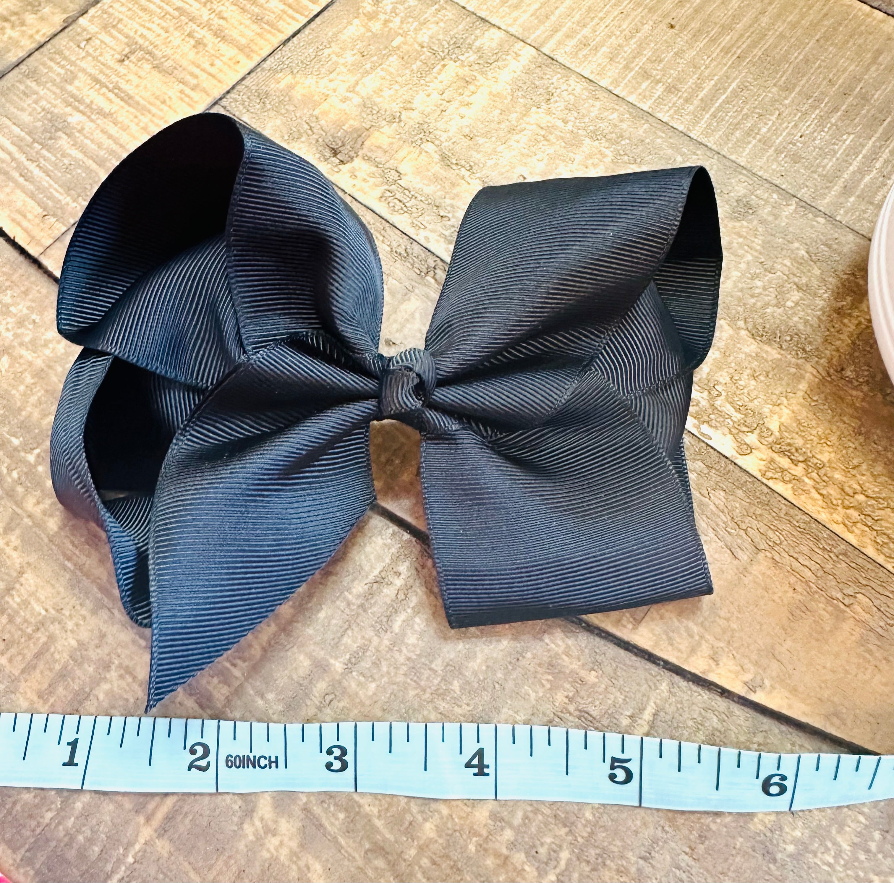Hair Bow 6” Alligator Clip - Black