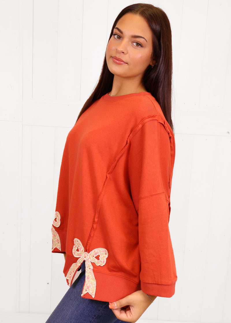 Easel Red Bow Top