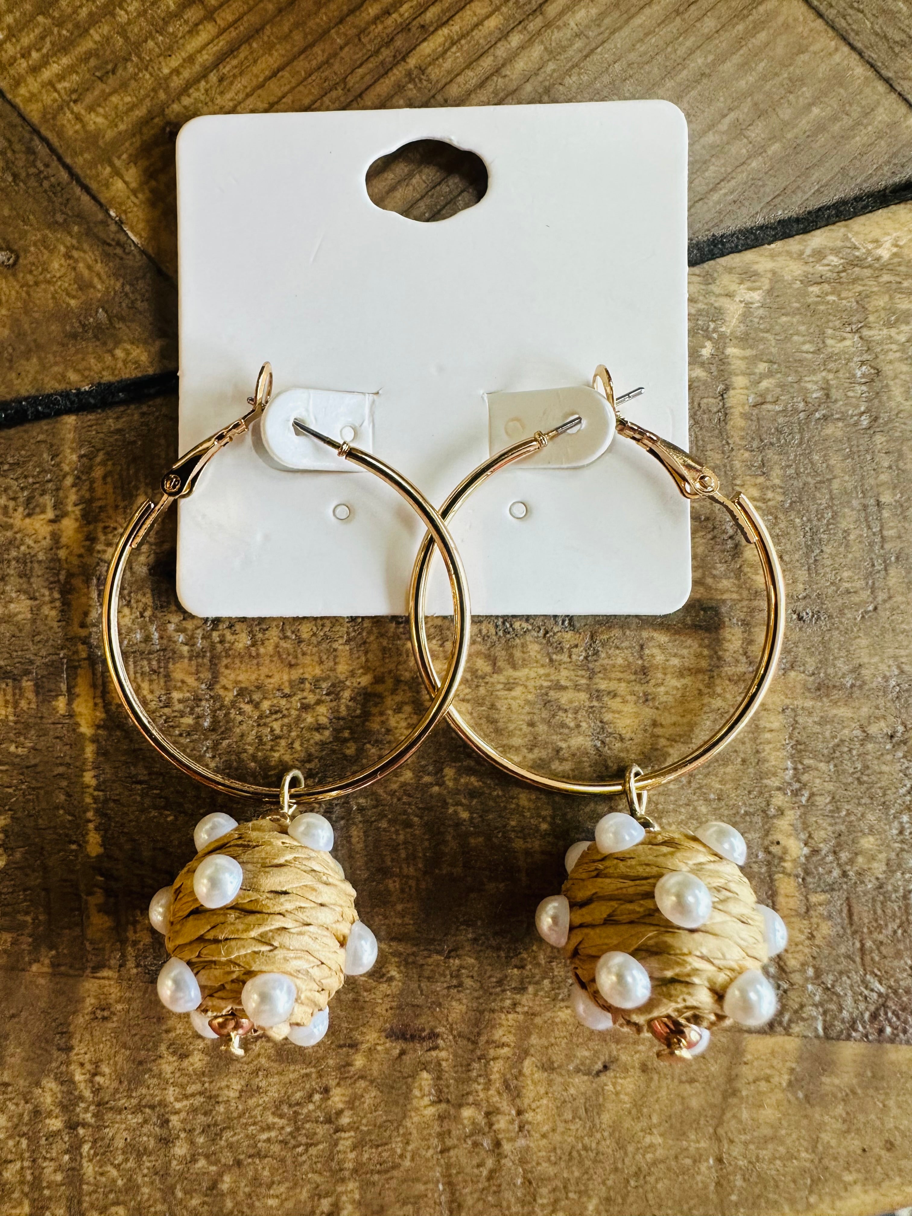 Women’s Beige Dangled Hoop Earrings