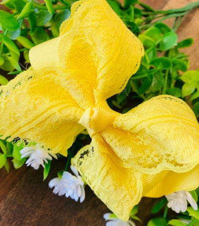 Mini Mee Lace Bows