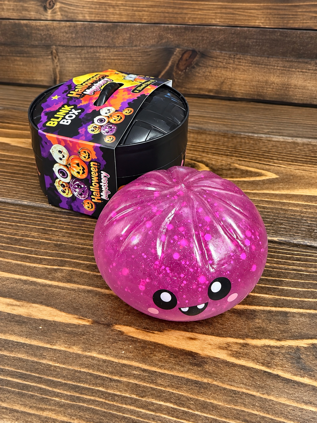 Halloween Dumpling Dracula Liquid Glitter with flashing light Squishy Toy Ages 3+