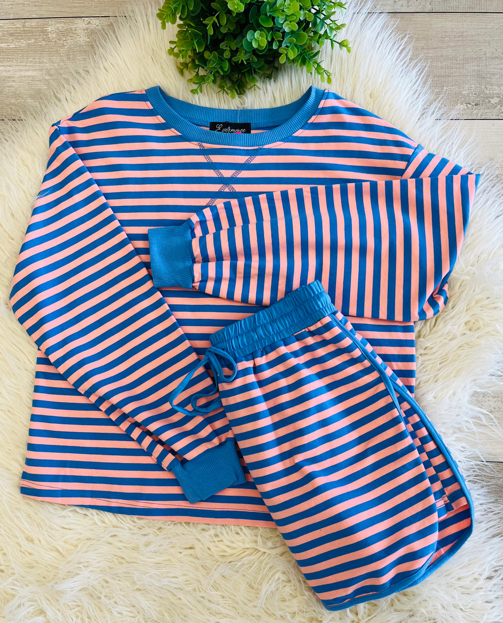 Women’s Evermmee Peach+Blue Stripped Long Sleeve Skort Set