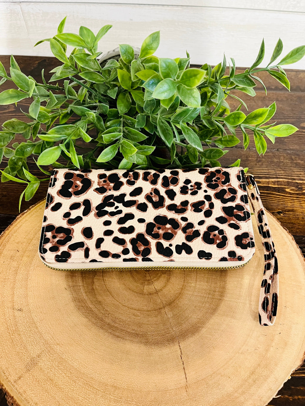 Apricot Cheetah Print Wristlet Wallet Womens