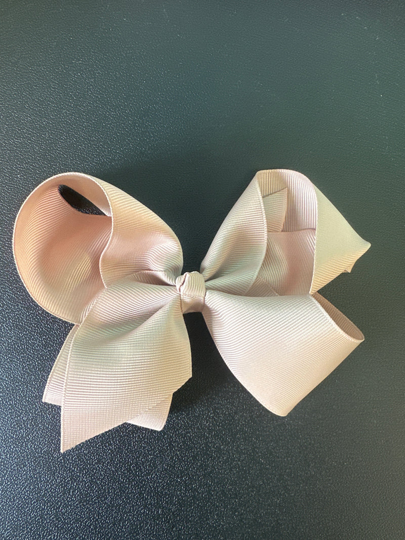 Mini Mee 6 inch clip Bow