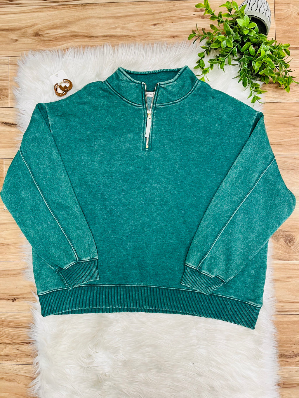 Women’s Zenana Curvy Kelly Green Quarter Zip Top